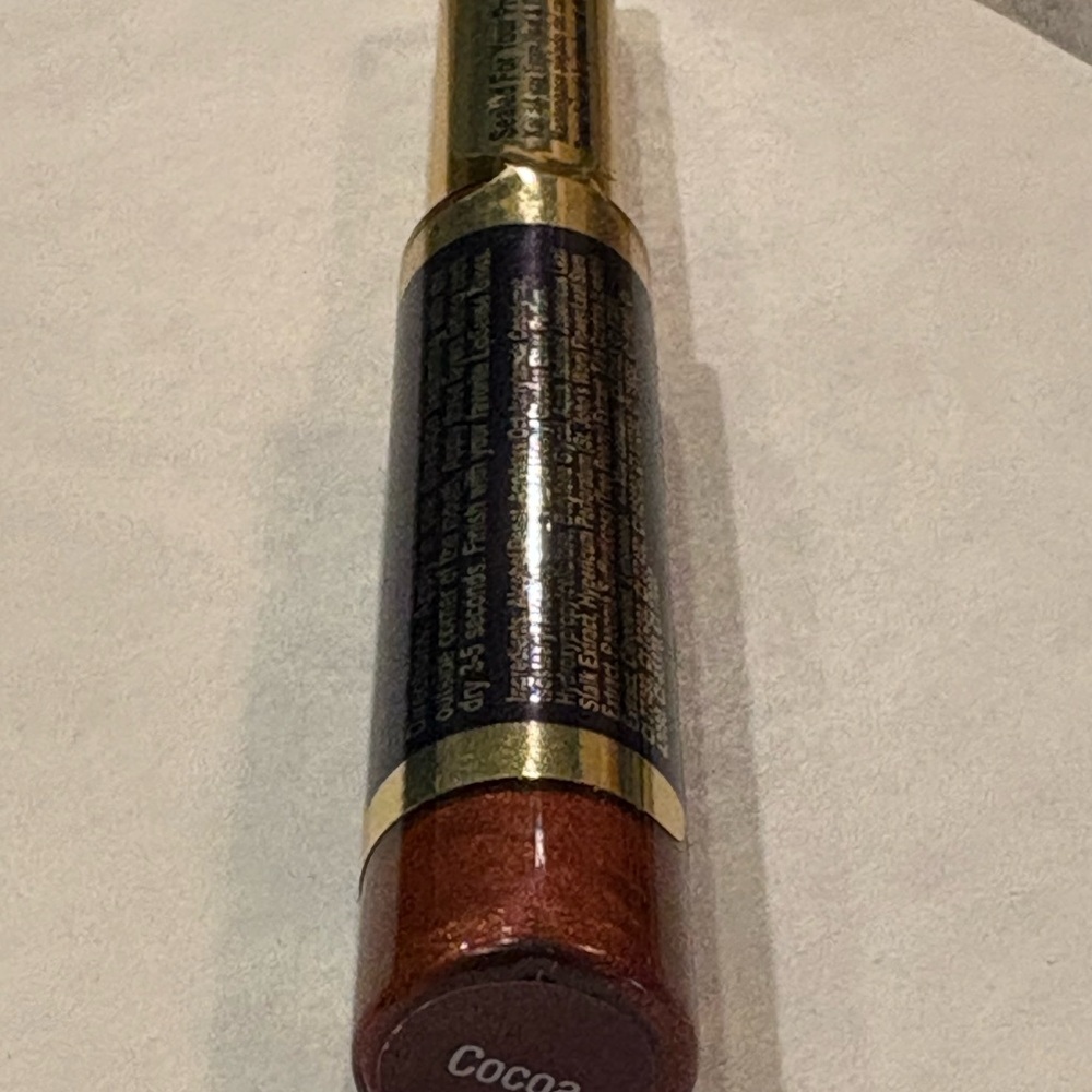 LipSense Cocoa Lipstick with Gold Detail